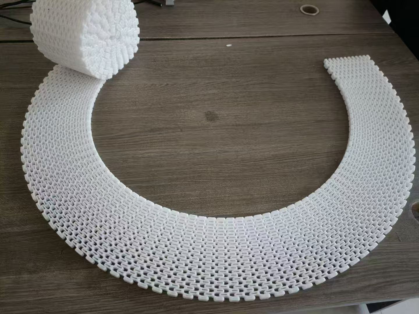 Food and beverage assembly line rubber and plastic product samples - 图片 4